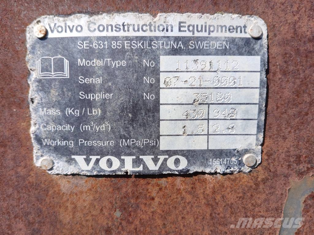 Volvo L 30 G 輪胎式裝載機
