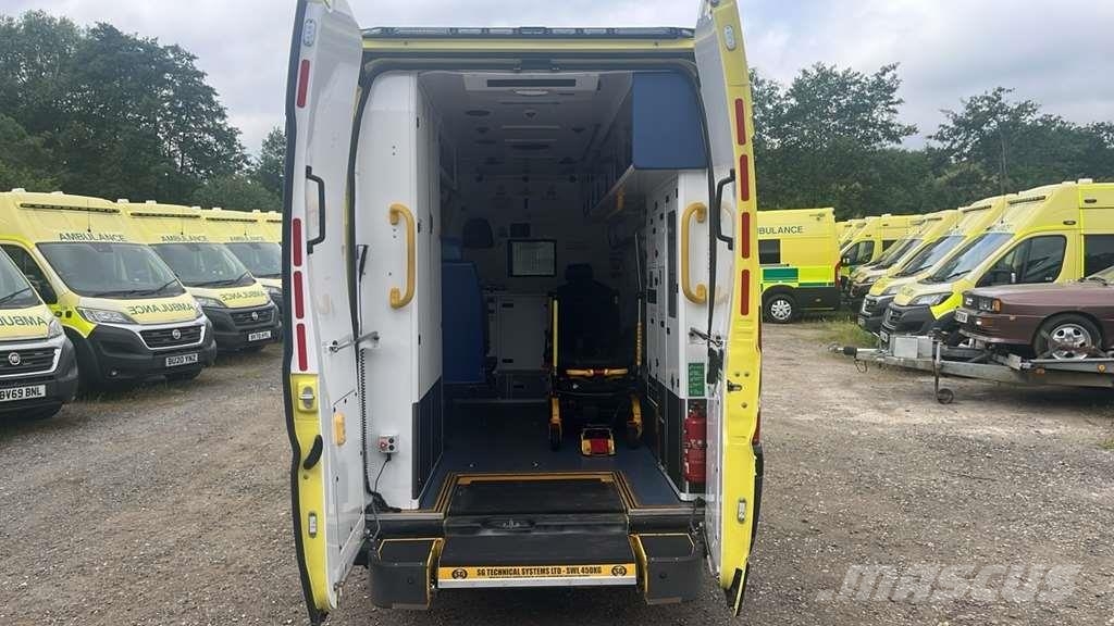 Fiat Ducato A&E Fiat Ducato A&E Vehicle with Stryker Pr Sanitky