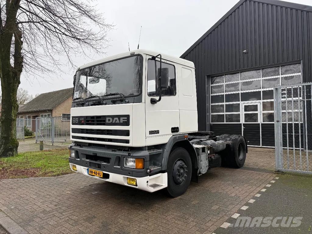 DAF 95 330 ATI / Origineel Nederlandse geleverde vrach Τράκτορες