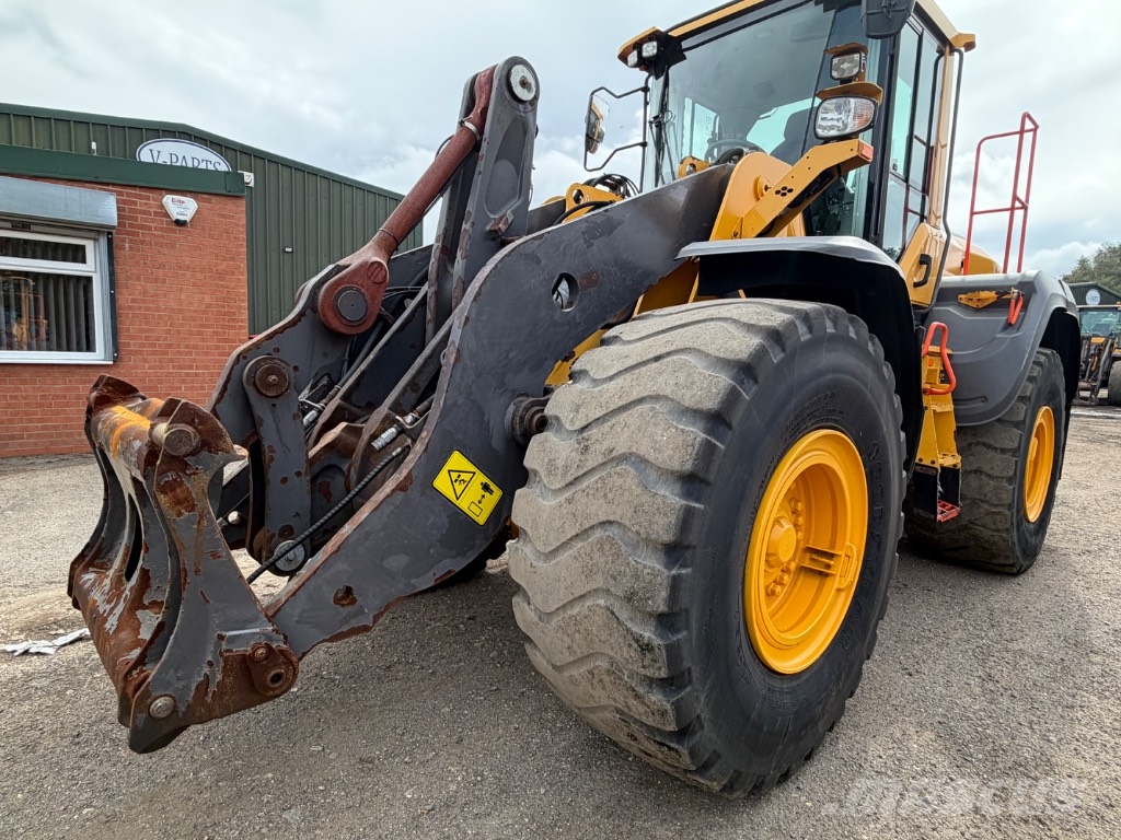Volvo L110H Wheel loaders