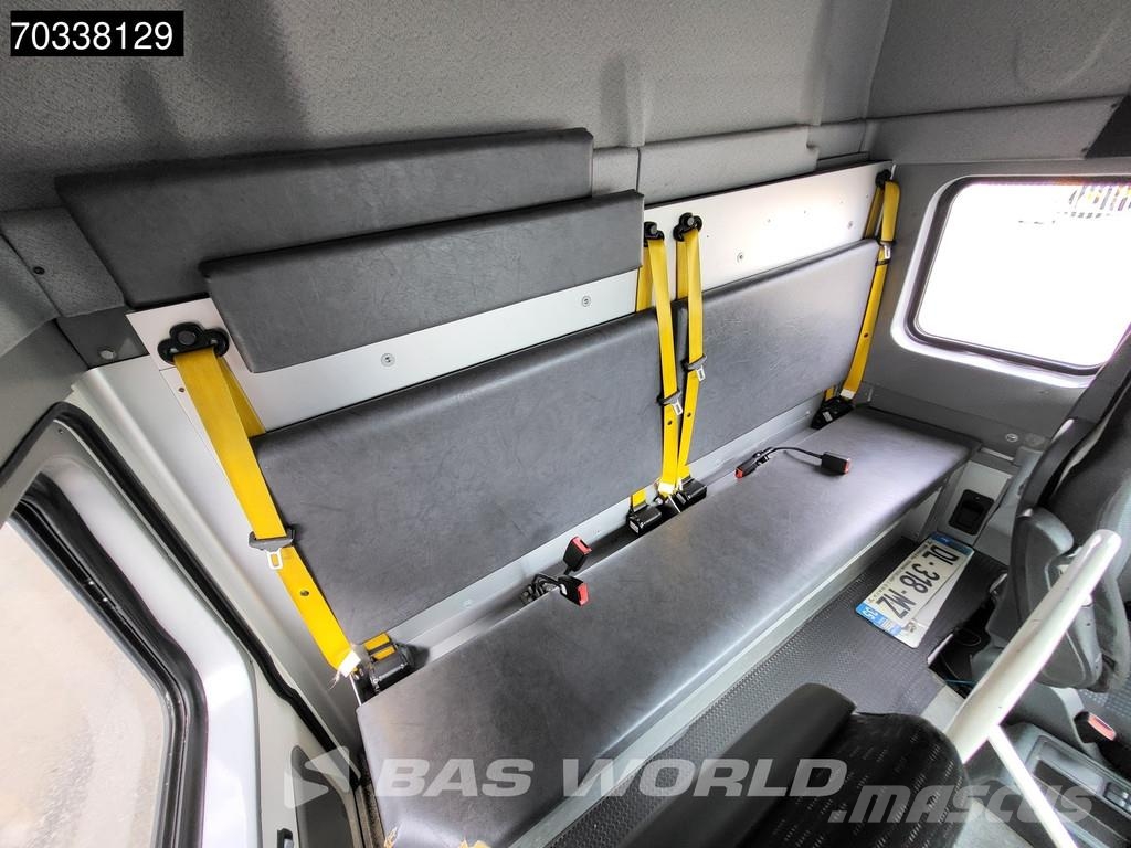 MAN TGS 18.320 4X2 19tonner Driving School double peda Camiones con caja de remolque