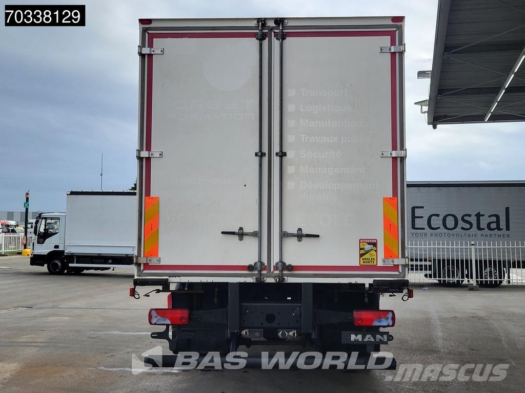 MAN TGS 18.320 4X2 19tonner Driving School double peda Camiones con caja de remolque