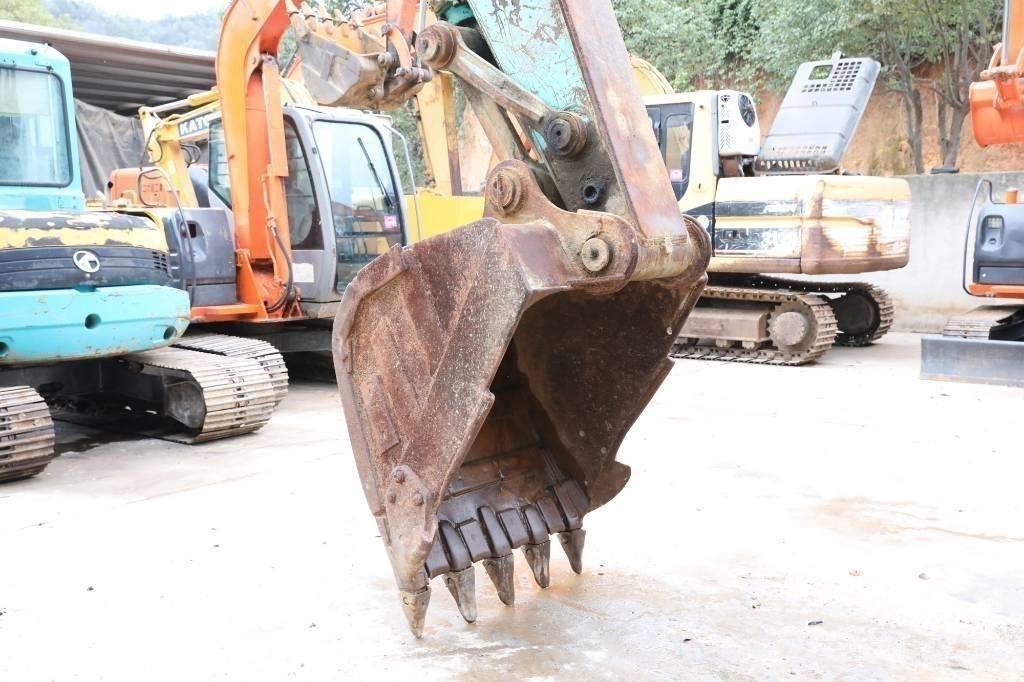 Kobelco SK 200-5 Excavadoras sobre orugas
