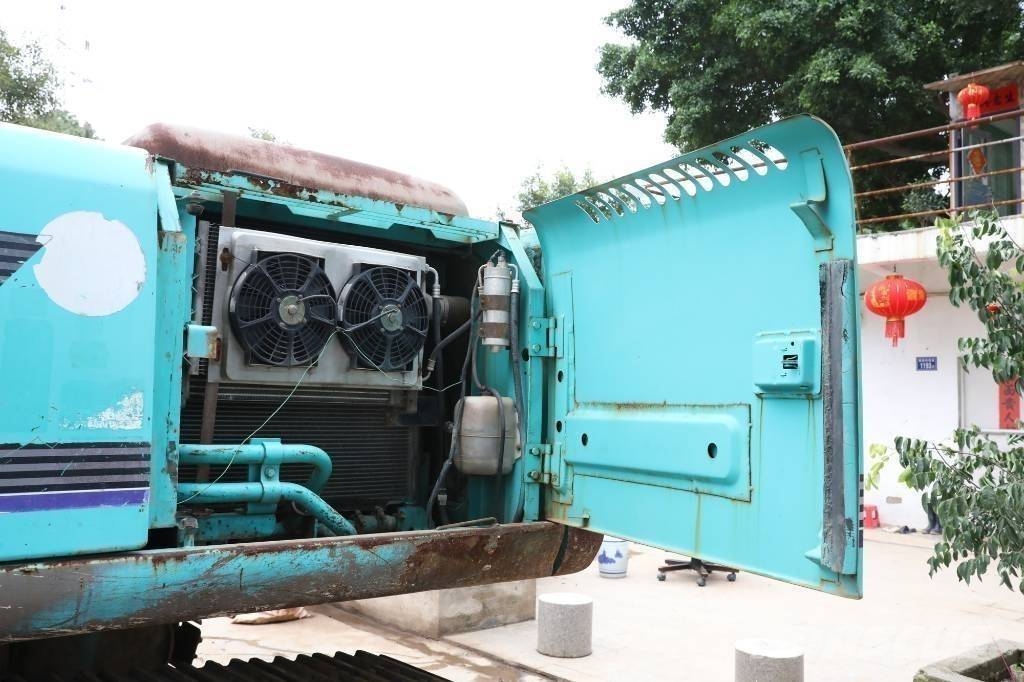 Kobelco SK 200-5 Excavadoras sobre orugas