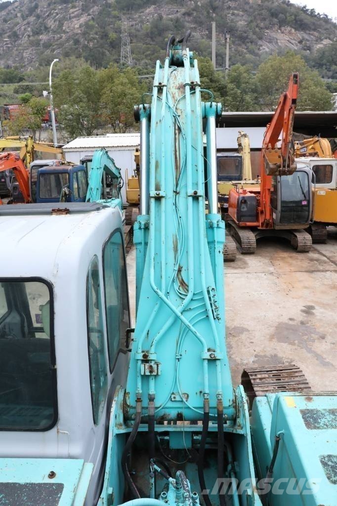 Kobelco SK 200-5 Excavadoras sobre orugas