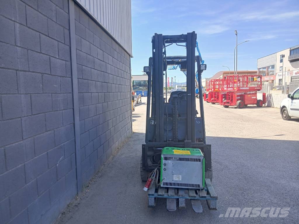 Linde E 16 P Carrelli elevatori elettrici