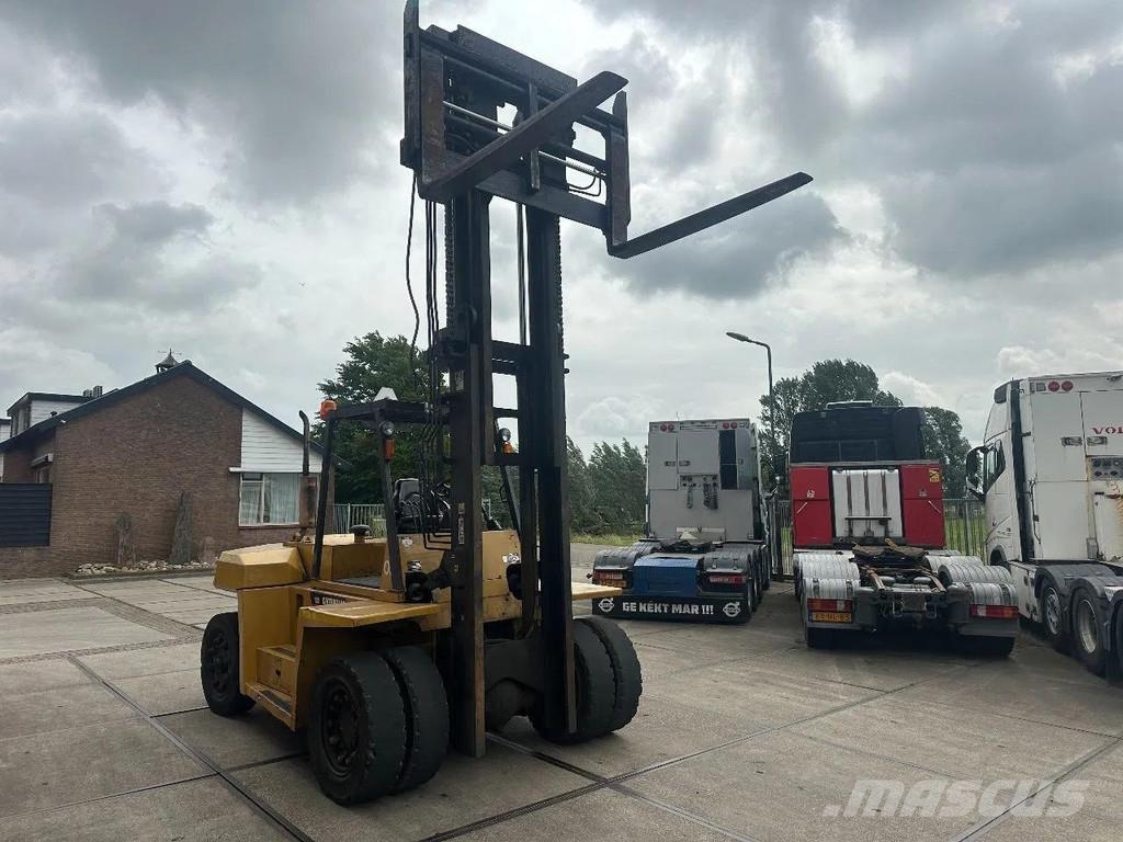 CAT DP100 VORKVERSTELLERS + SIDE SHIFT Stivuitor diesel