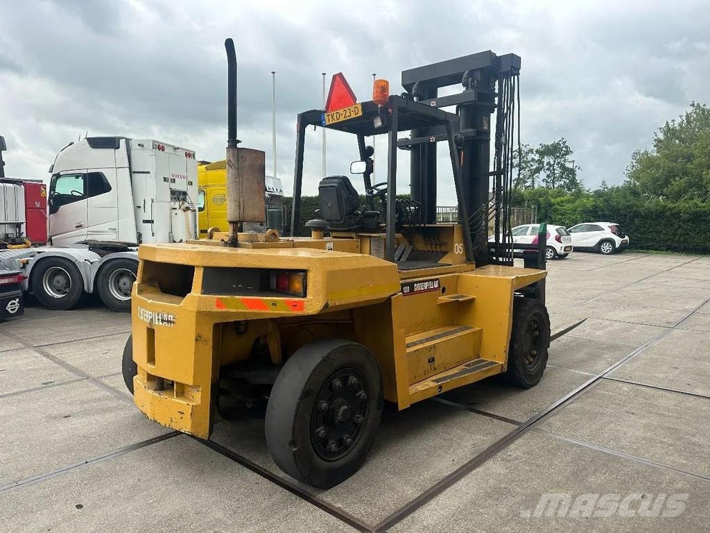 CAT DP100 VORKVERSTELLERS + SIDE SHIFT Stivuitor diesel