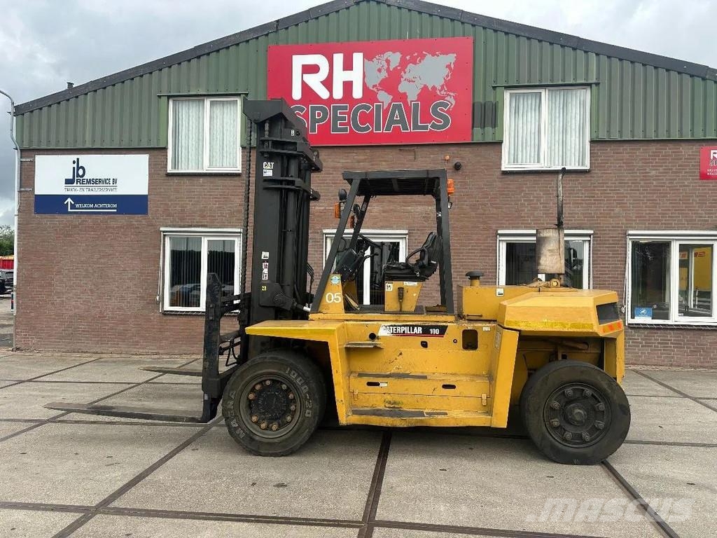 CAT DP100 VORKVERSTELLERS + SIDE SHIFT Stivuitor diesel