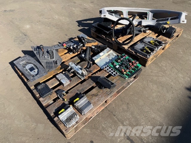 Volvo A 40 G I-ECU, MID140 Elektronik