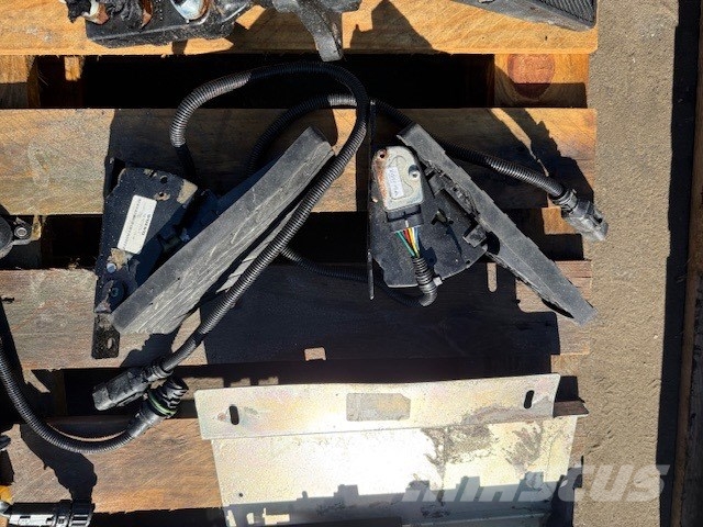 Volvo A 40 G I-ECU, MID140 Elektronik