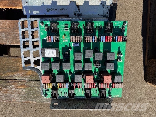Volvo A 40 G I-ECU, MID140 Elektronik