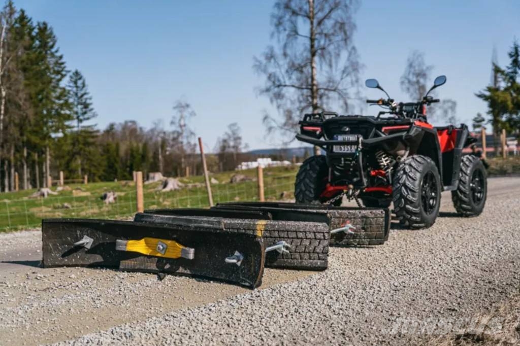SME VÄGSLADD ATV Niveladoras de arraste