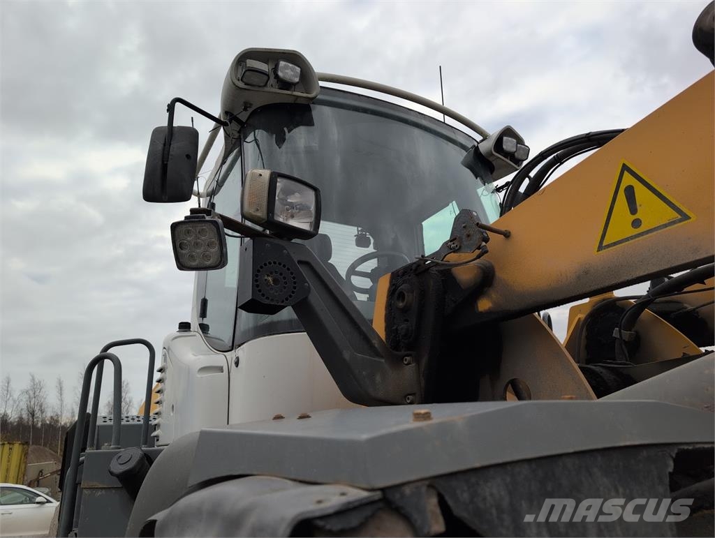 Liebherr 556 Radlader