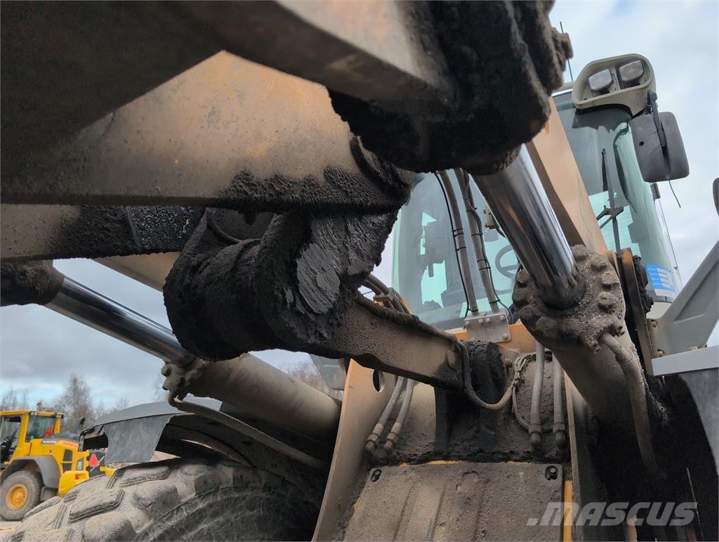 Liebherr 556 Radlader
