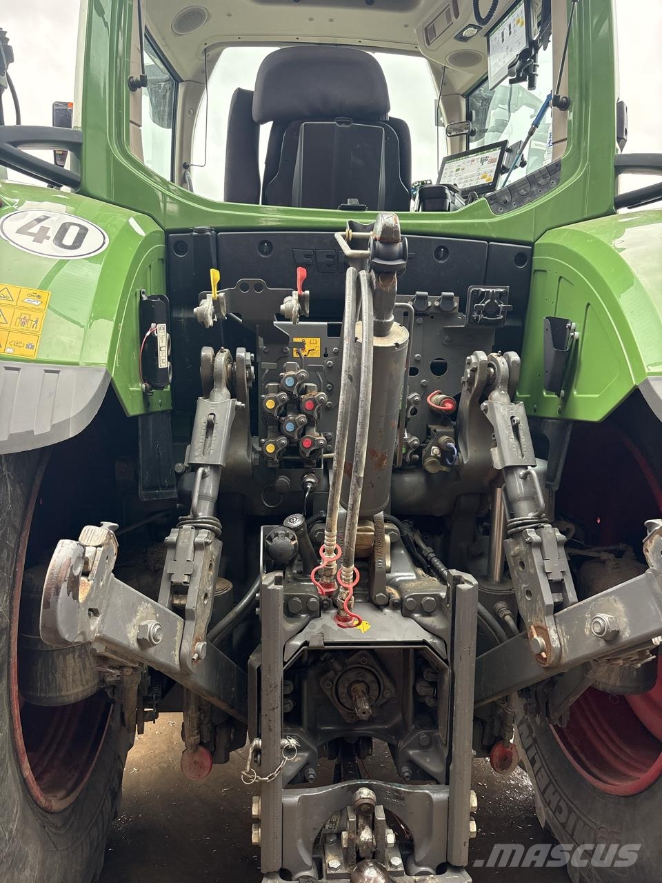 Fendt 720 VARIO PROFI + Tractors