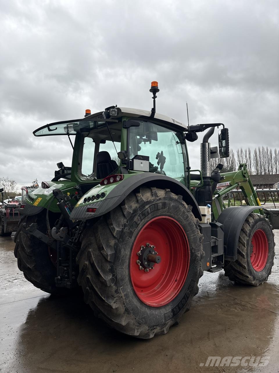 Fendt 720 VARIO PROFI + Tractors