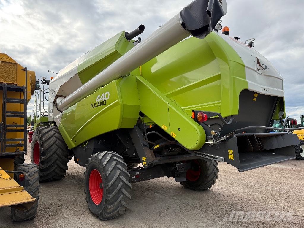 CLAAS Tucano 440, V660, 3D Laserpilot Teraviljakombainid