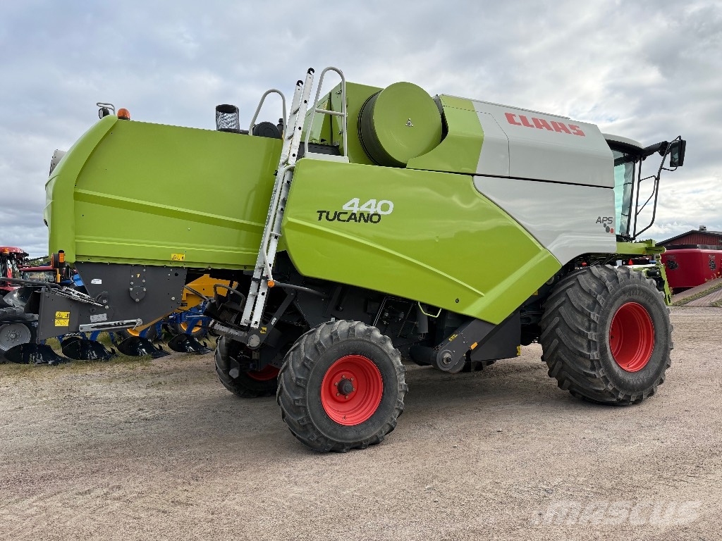 CLAAS Tucano 440, V660, 3D Laserpilot Teraviljakombainid