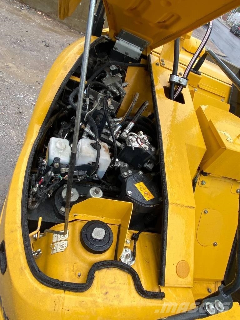 Komatsu PC 88 MR-10 Midigraafmachines 7t - 12t