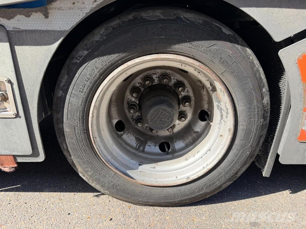 Volvo FH 500 4x2 3-axles - hydr extendable - BPW - EURO Transport vehicles