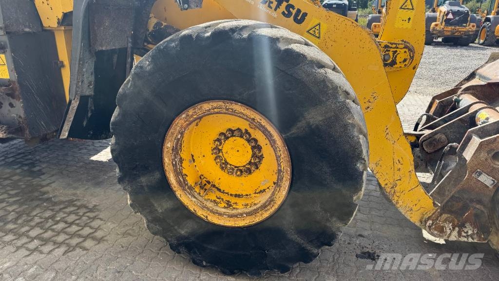 Komatsu WA 320-3H Wheel loaders