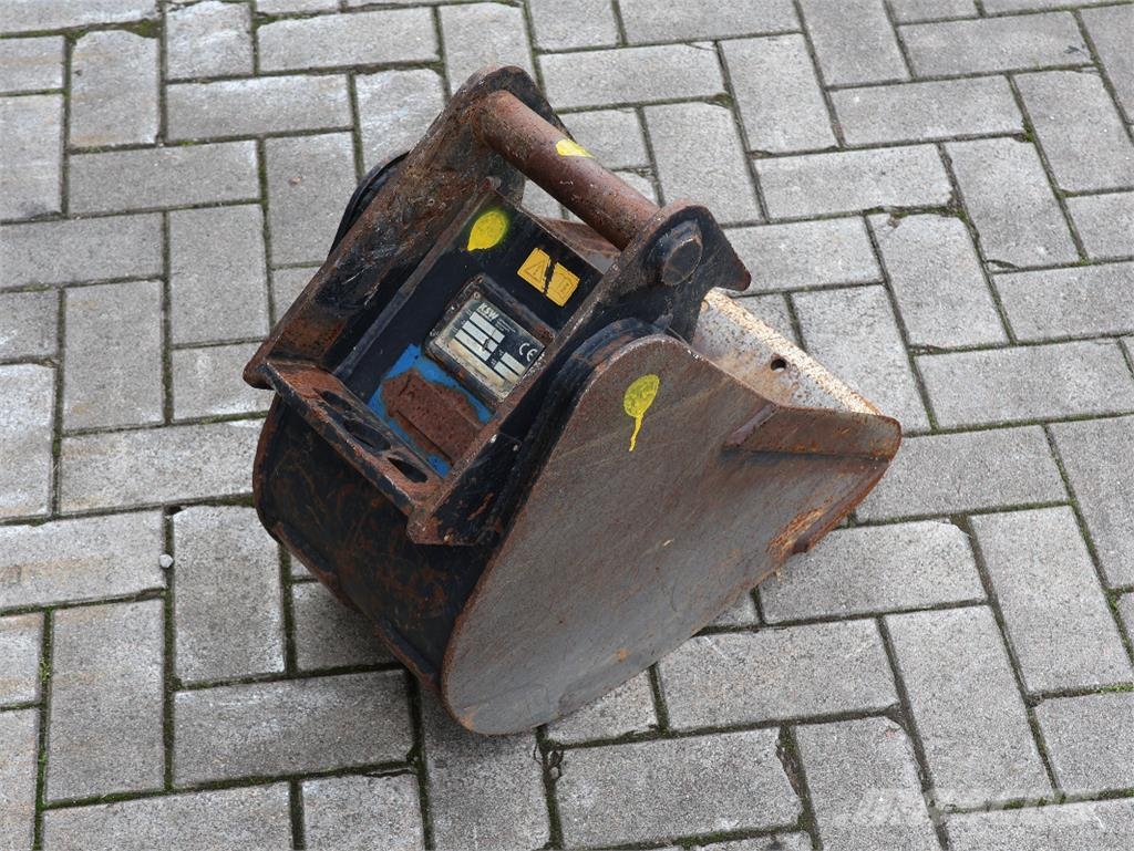 TIEFLÖFFEL 300 MM BREIT, Farm machinery