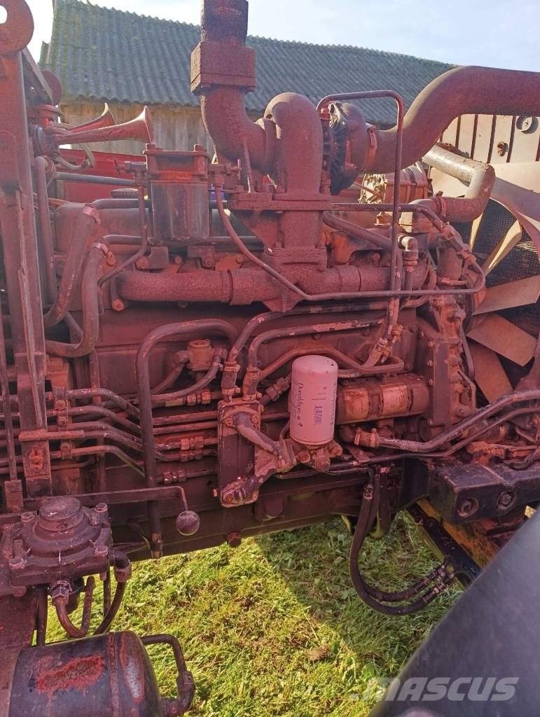 Case IH 1455 XL Traktoriai