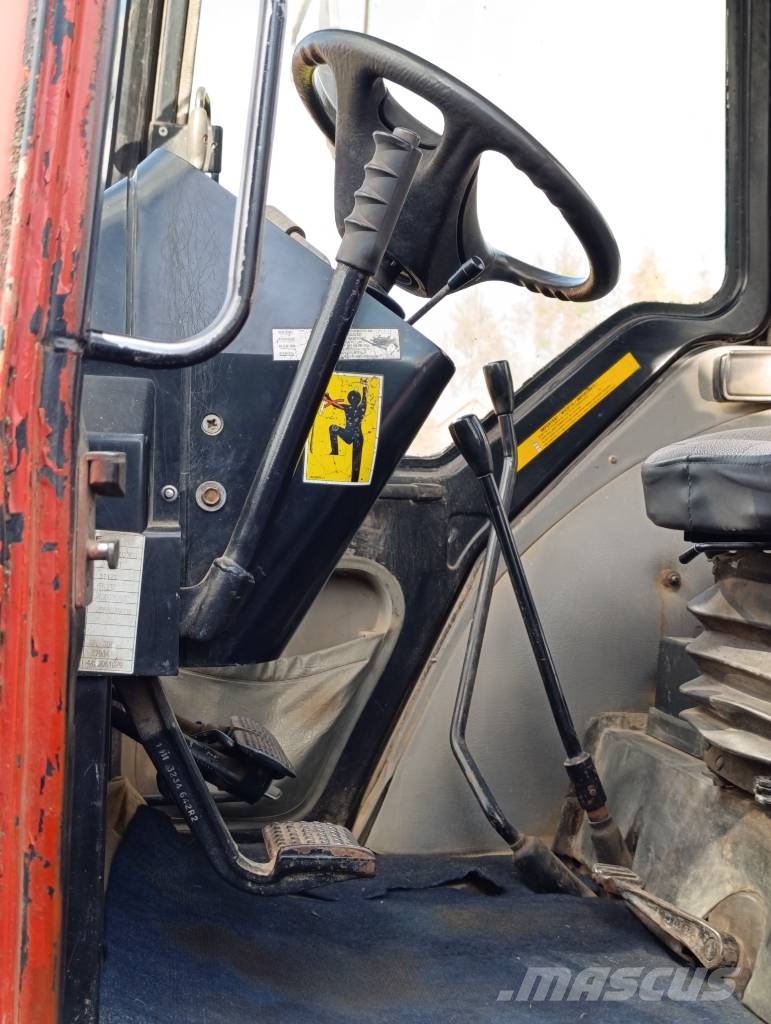 Case IH 1455 XL Traktoriai