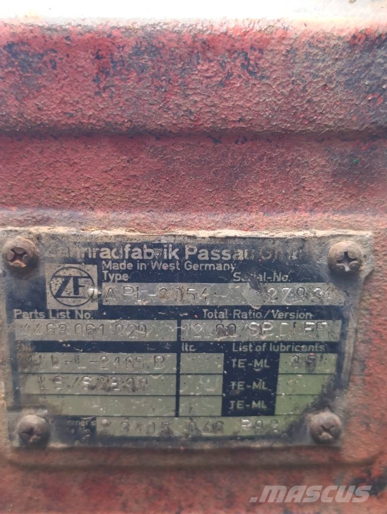 Case IH 1455 XL Traktoriai