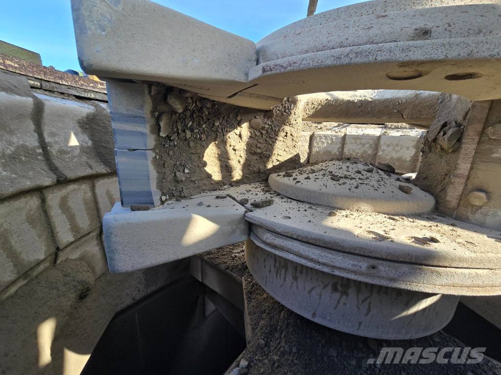 BHS SONTOFEN  IMPACT CRUSHER 破碎机