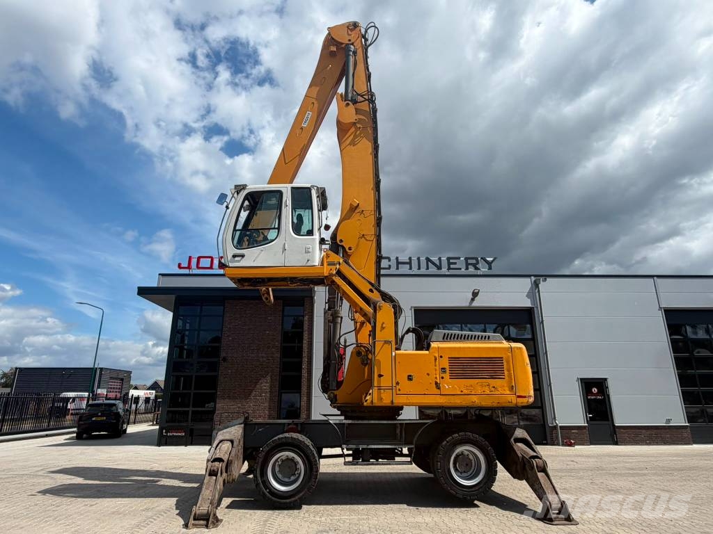 Liebherr A 934 C 폐기물/산업 처리기