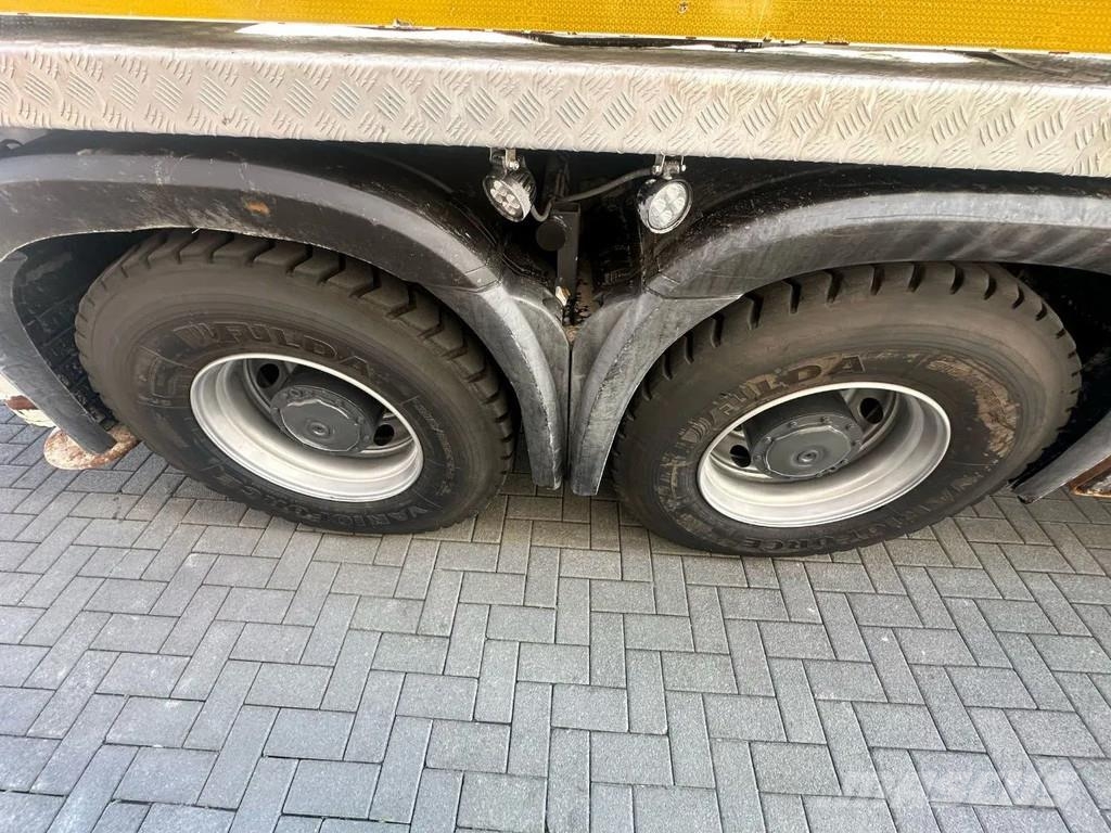 Mercedes-Benz Arocs 4451 8X4 + SERMAC 5Z42 BETONPOMP/BETONPUMPE/ Camiões bomba Betão