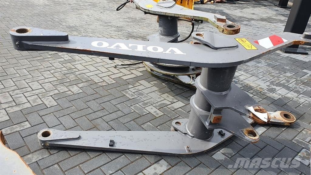 Volvo L30G-ZM2810515/ZM2810530-Lifting framework/Giek 吊桿和鏟斗