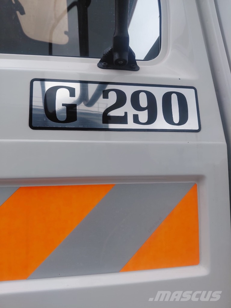Renault G 290 Τράκτορες