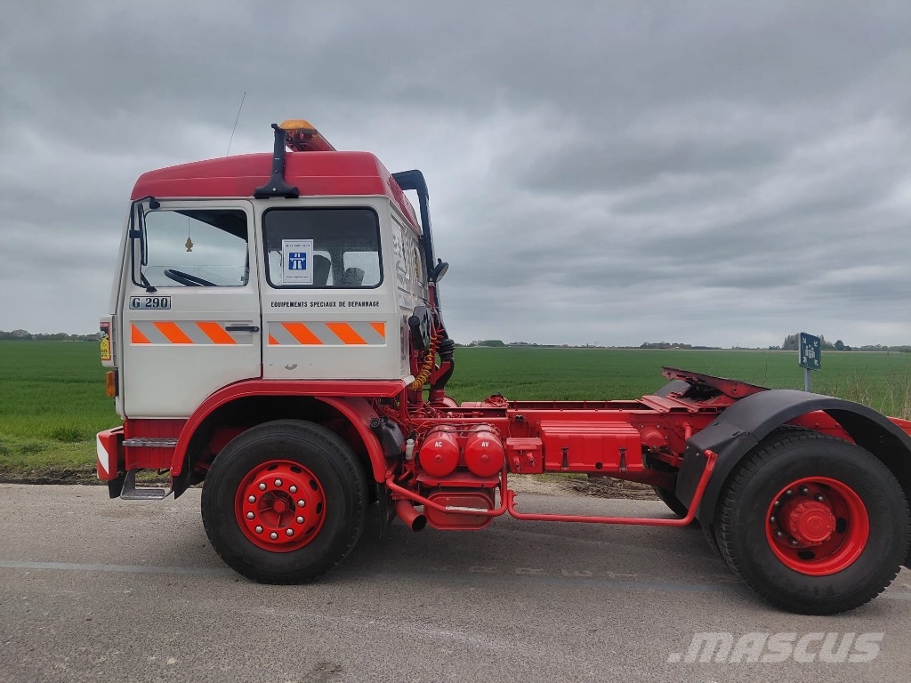 Renault G 290 Τράκτορες