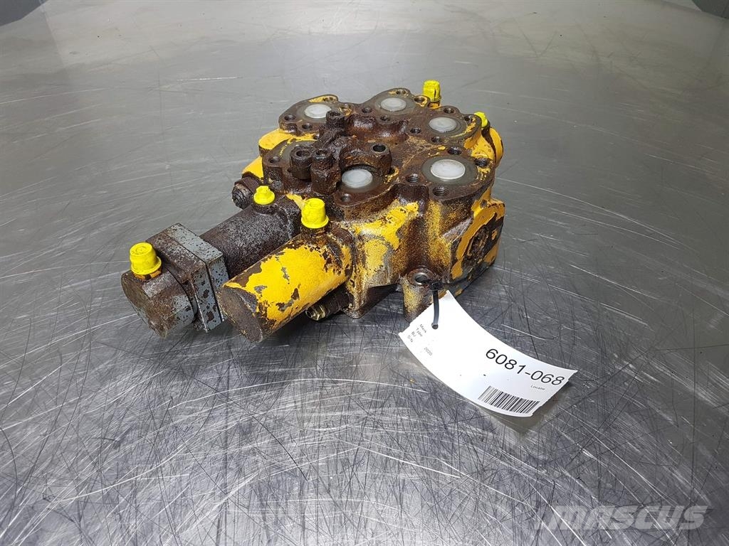 Liebherr L 541 - Valve/Ventile/Ventiel 液压