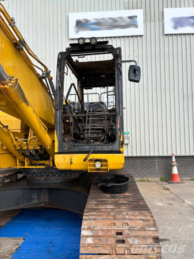 Komatsu PC 210 LC-11 Crawler excavators