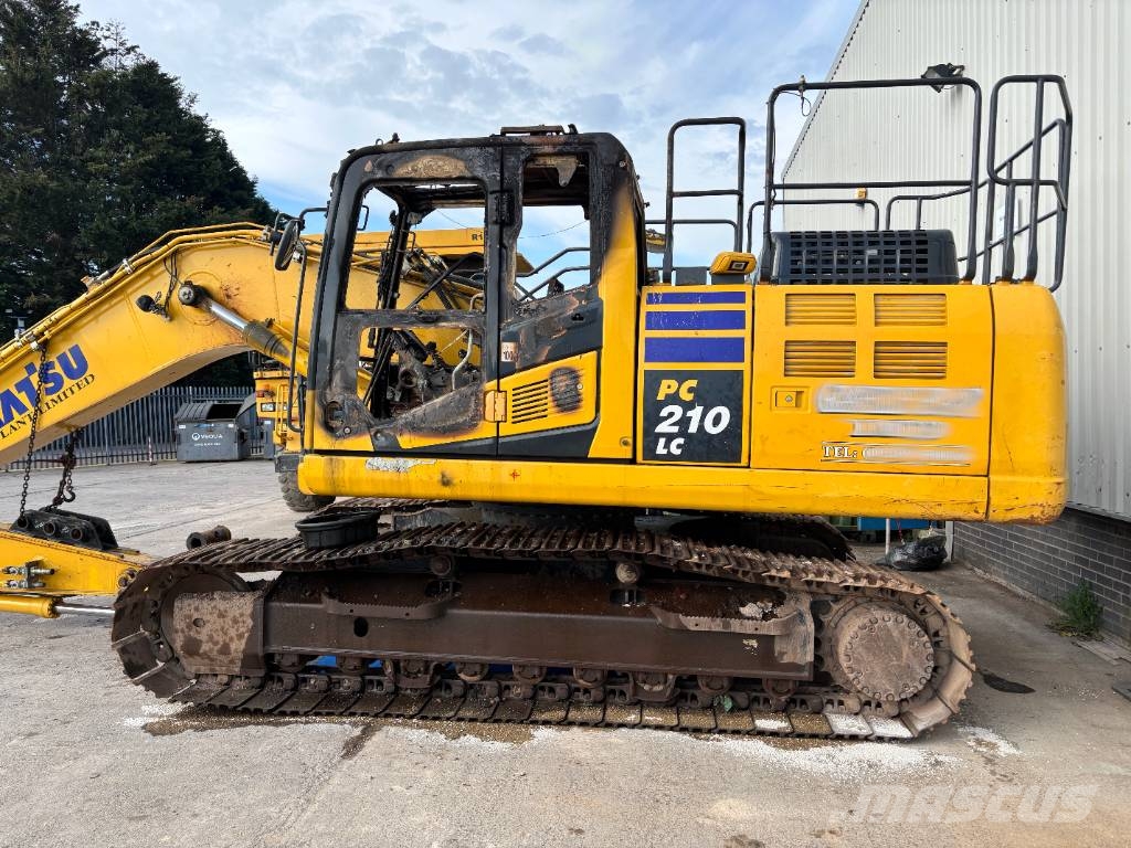 Komatsu PC 210 LC-11 Crawler excavators