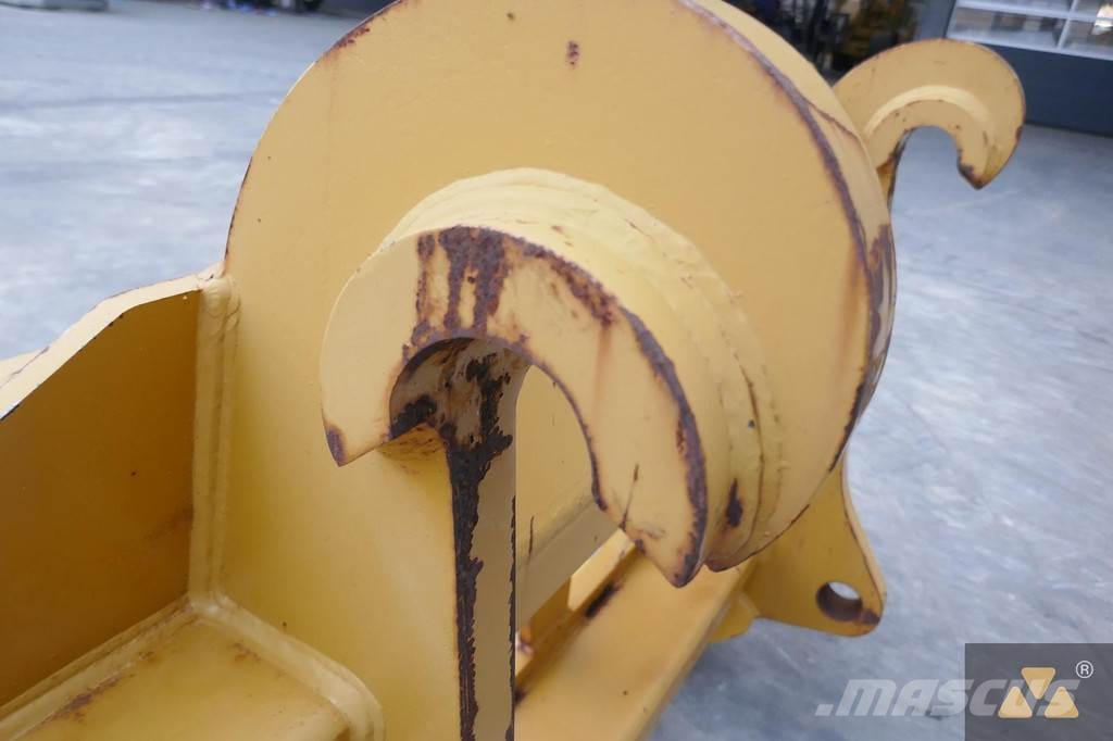 CAT 966/972 Forks Transport - drugo