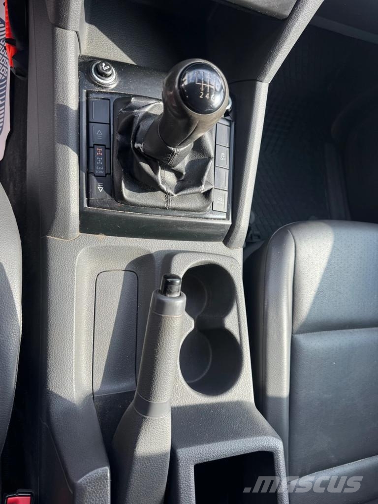 Volkswagen Amarok **4MOTION-AIRCO** Veículos de todo-o-terreno