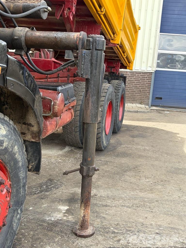 Mercedes-Benz SK 2628 Kipper + Crane 6x6 V8 Big Axle's Manual Ge Tipper trucks
