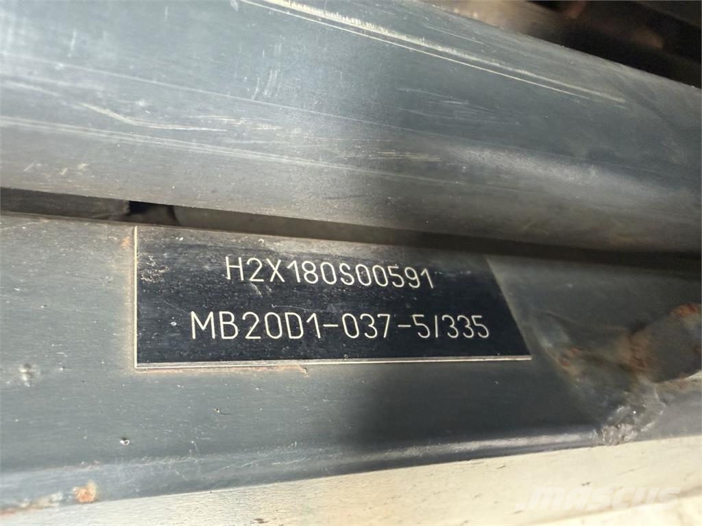 Linde E18P-02 Sähkötrukit