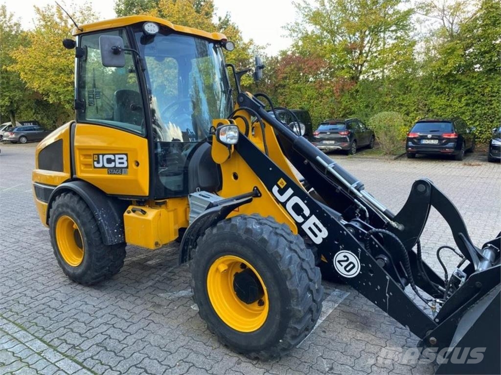 JCB 406 AGRI MIT SCHAUFEL Wheel loaders