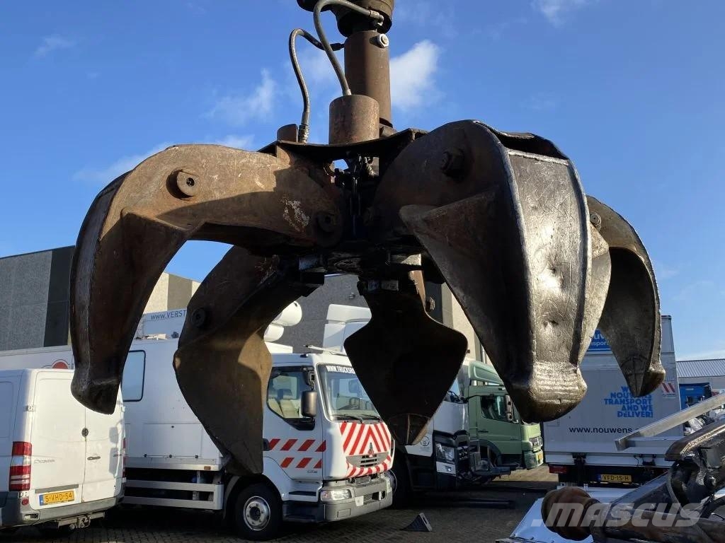 Volvo FM 370 + Euro 5 + Palfinger Z-Q170 Crane + 30ton N Treileri ar āķi