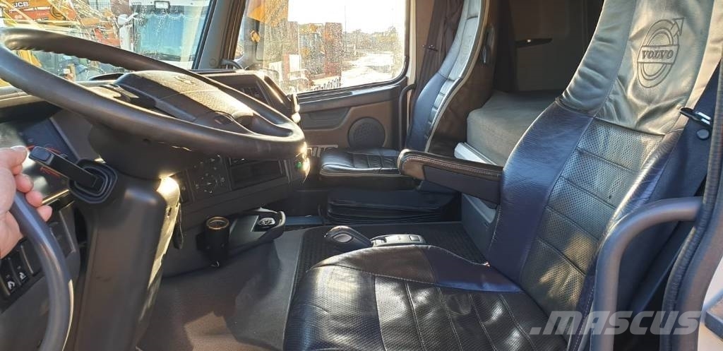 Volvo FH 16 شاحنات لوادر