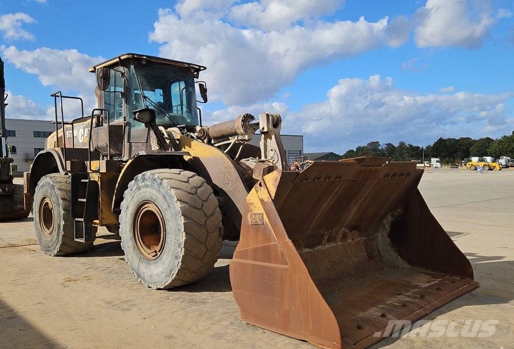 CAT 972 M XE Фронтальні навантажувачі