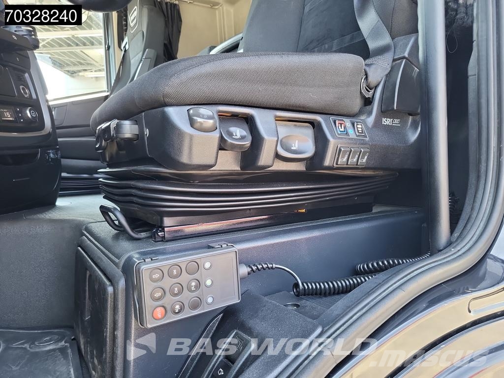 Iveco X-Way 570 X-Way 6X2 Fassi F215 Crane Lift+Steering شاحنات مسطحة/مفصلية الجوانب