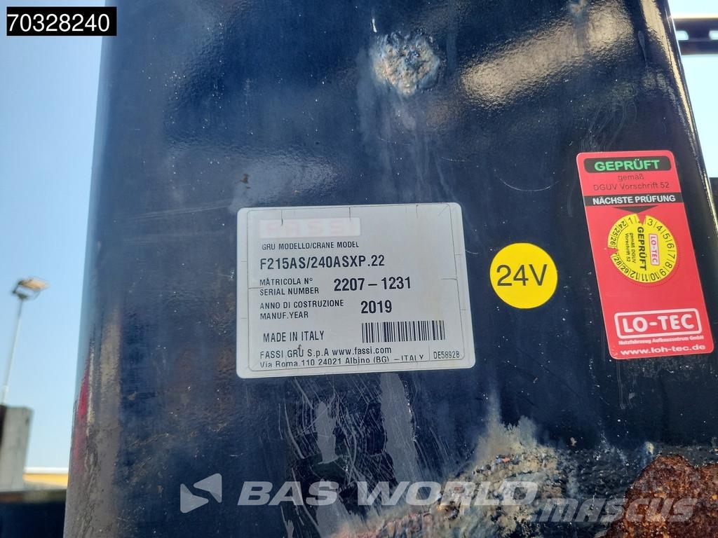 Iveco X-Way 570 X-Way 6X2 Fassi F215 Crane Lift+Steering شاحنات مسطحة/مفصلية الجوانب