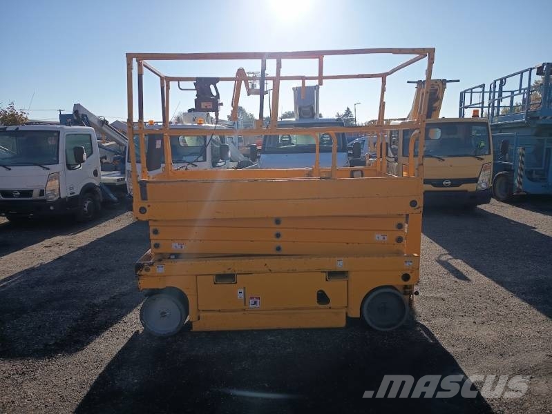 Haulotte Compact 10 - 10m, electric رافعات مقصية الشكل